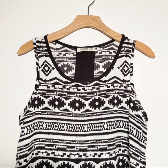 Chance of Fate‎ Tank Top - Picture 5 of 7